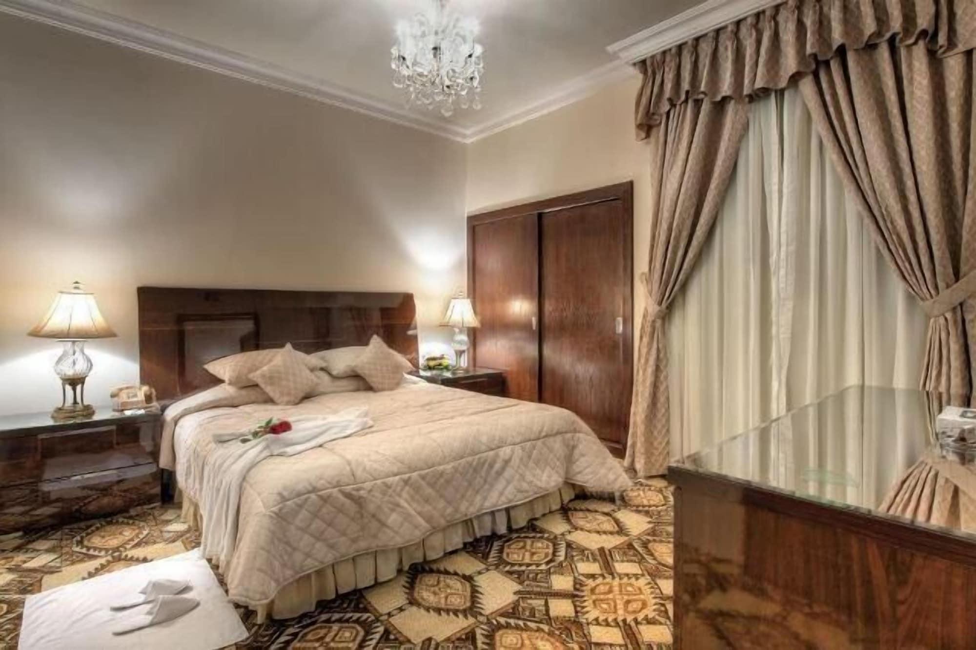 Al Gosaibi Hotel - Villa Эль-Хубар Экстерьер фото