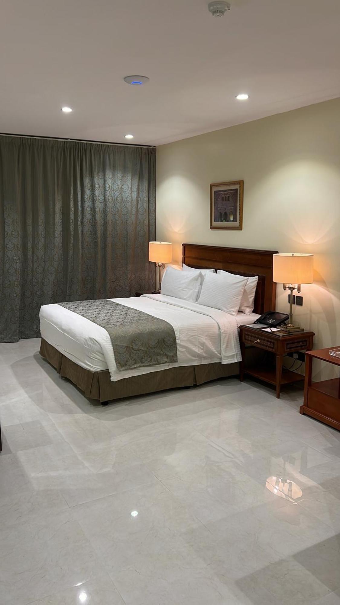 Al Gosaibi Hotel - Villa Эль-Хубар Экстерьер фото